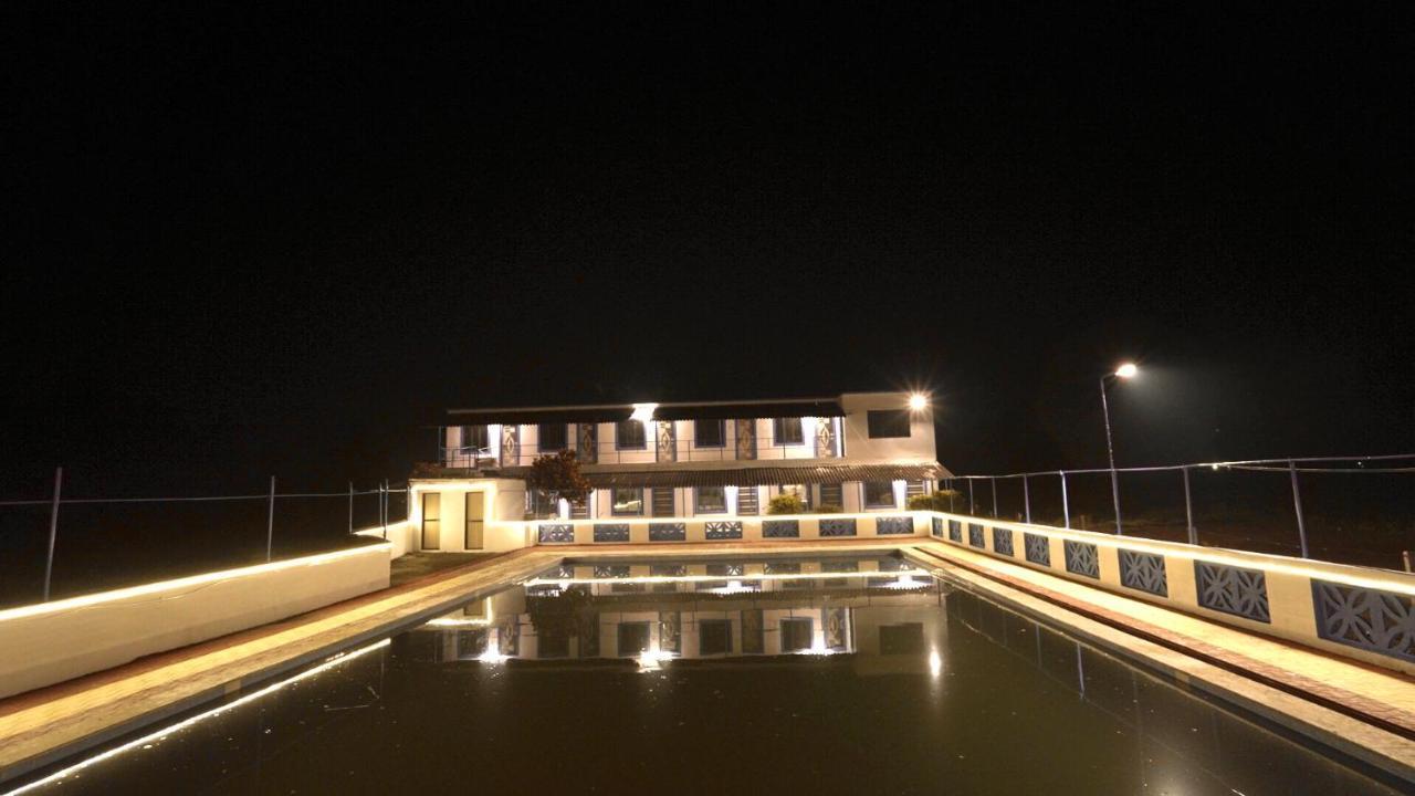 Santorini Vasai Resort Экстерьер фото